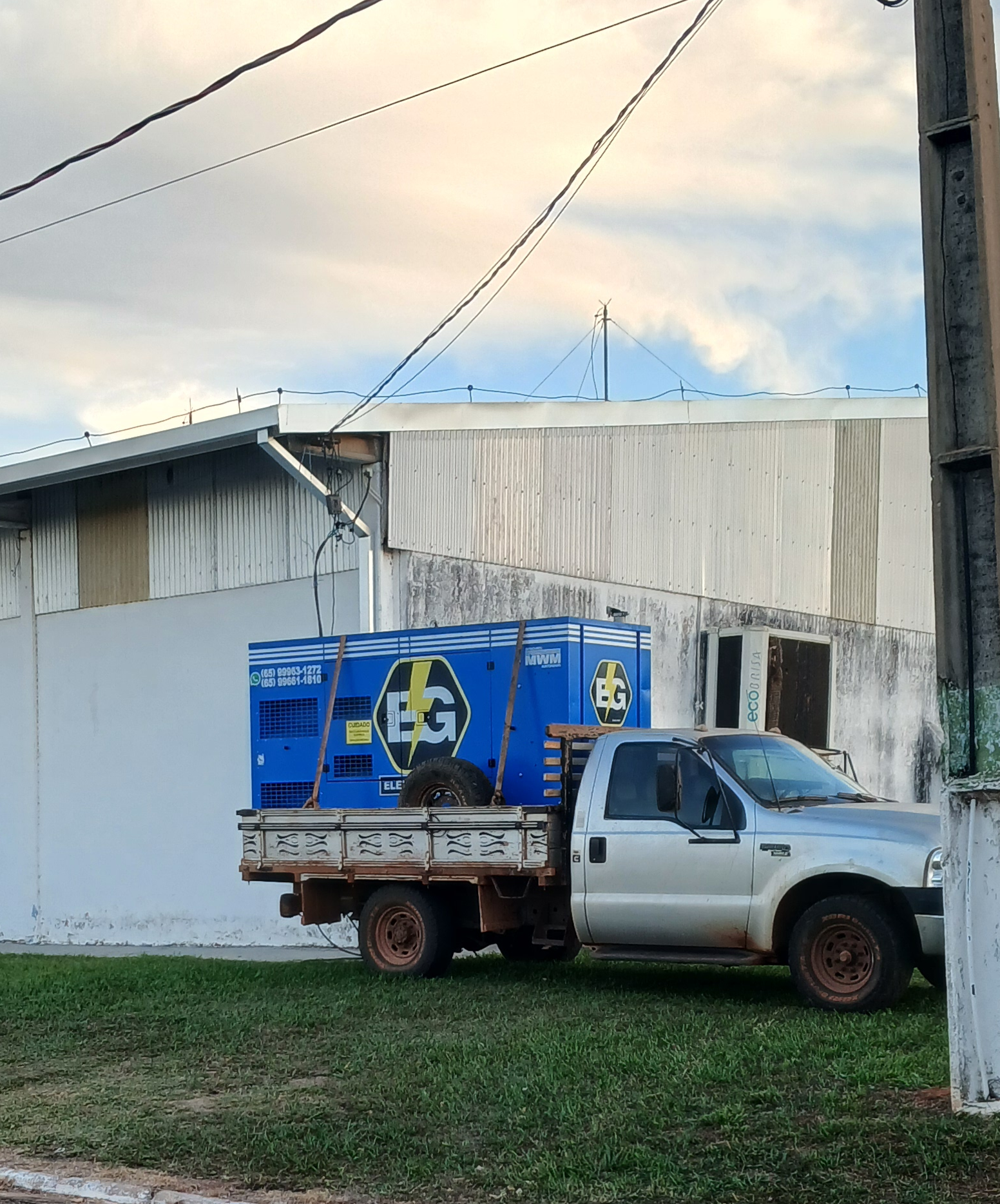 Grupo gerador em locação